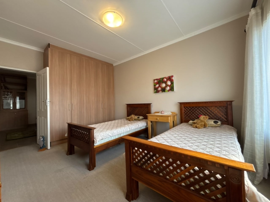 4 Bedroom Property for Sale in Diaz Beach Western Cape
